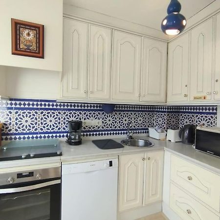 Beautiful 2 Bedroom In Calle Carabeo, 네르하 외부 사진